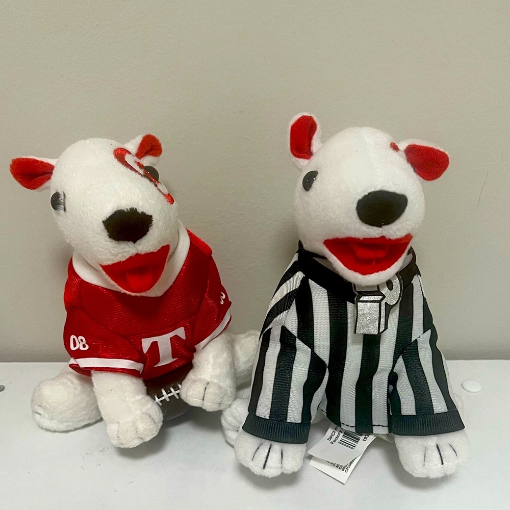🌟 Adorable Target Bull's-Eye Plush Football and Ref Dog! 🌟